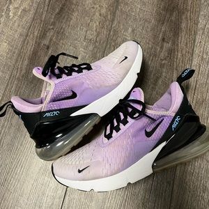 Nike Air270